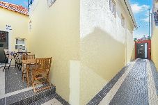 Casa em Funchal - Serenia House - 2BR by Wanderlust Madeira
