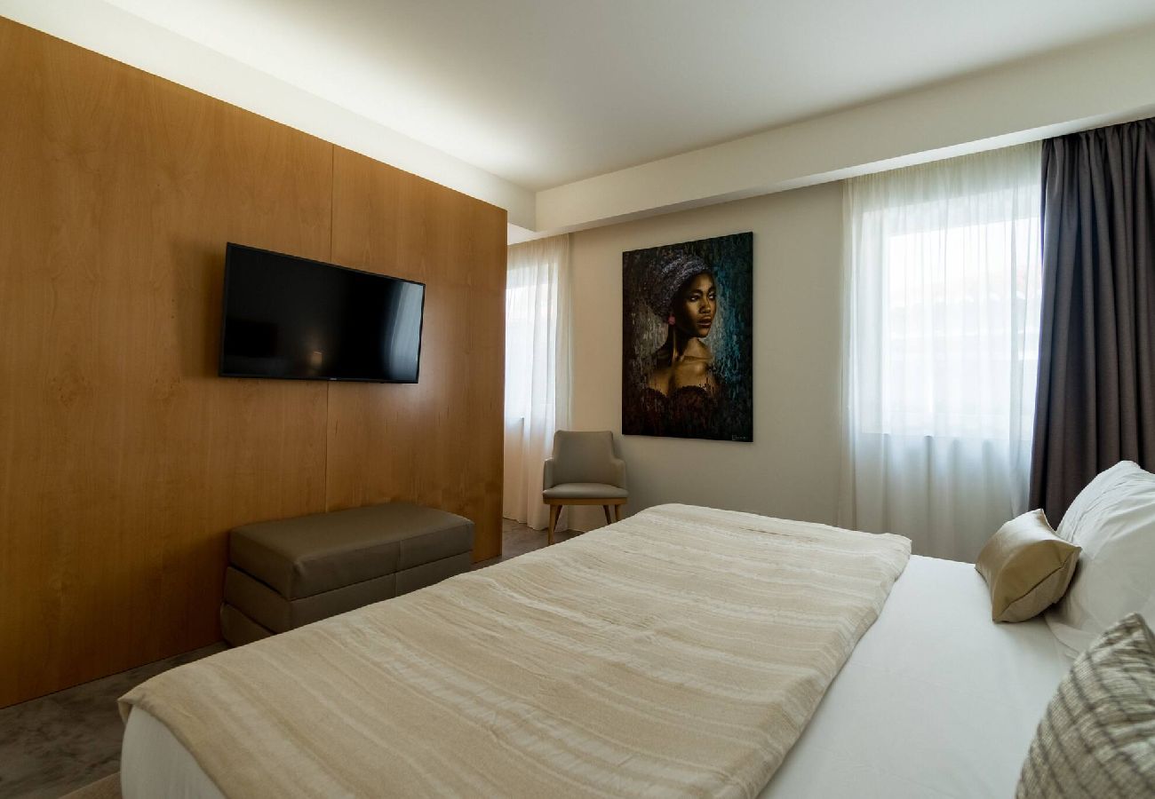 Apartment in Funchal - WM01